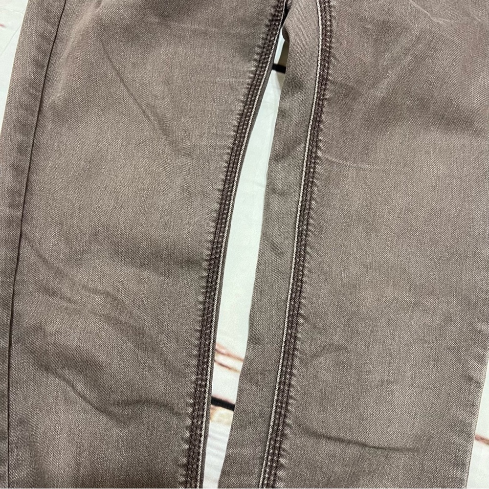 FREE PEOPLE women’s skinny ankle jeans in brown mid rise size 25 euc - Picture 14 of 16